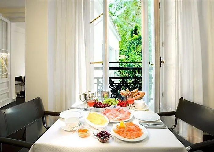 Aussen Alster Hotel 4*